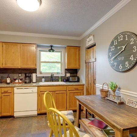Villa Blue Ridge Getaway With Hot Tub And Seasonal View! Exterior foto